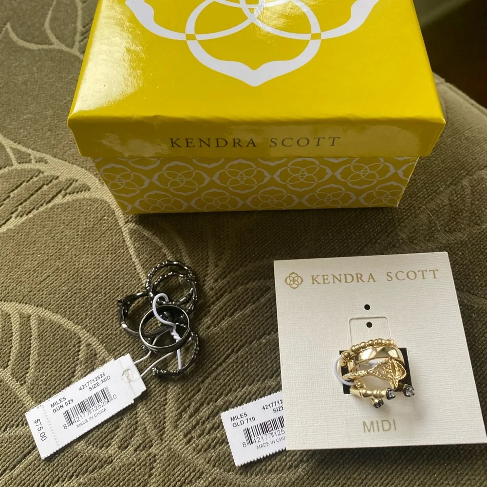 Kendra Scott Gold Rings Stack Set - Picture 3 of 3
